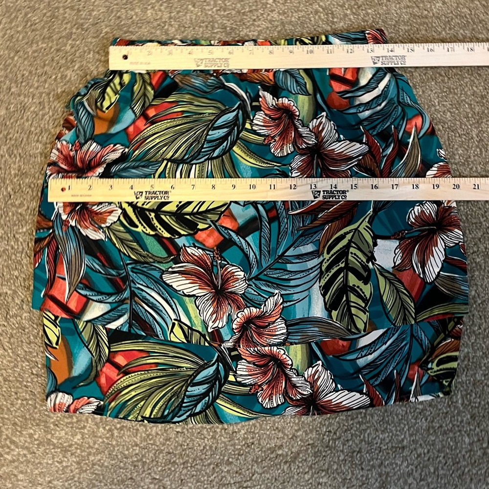 LOFT Hawaiian Tropical Floral Tiered Skirt size XS - Picture 8 of 12